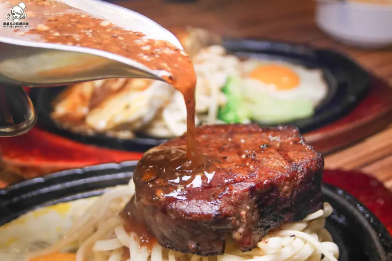 平價超人氣食大客平價炙燒牛排，台南來的美味牛排 x 楠梓店