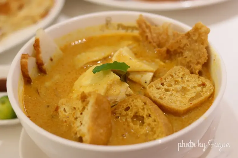 |台北信義‧食| 道地南洋料理/美味叻沙《PappaRich金爸爸》二訪/新光三越A9美食/馬來西亞料理