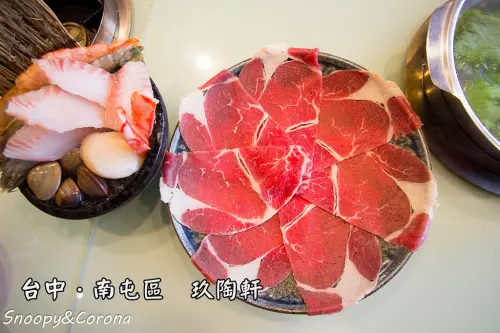 【吃喝．台中】南屯區玖陶軒火鍋～和風湯底鮮甜無負擔，海鮮、肉品新鮮，大推香菜皮蛋鍋