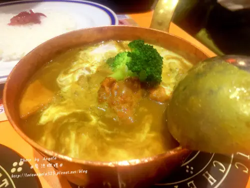 ＊美食＊餐點美味服務超棒 加飯加醬無限續碗【魔法咖哩】