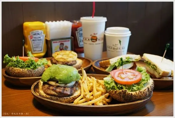 [新北|三井Outlet。KUAAINA漢堡]