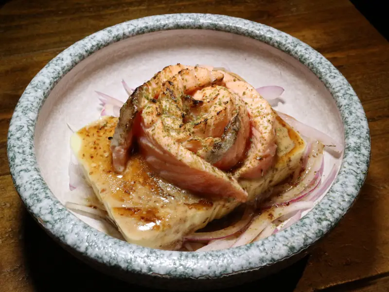 (市府站)信義區居酒屋-激安の食事酒場(市府二號店),跨年夜必來HIGH點,平價居酒屋,酒類放題喝到飽~