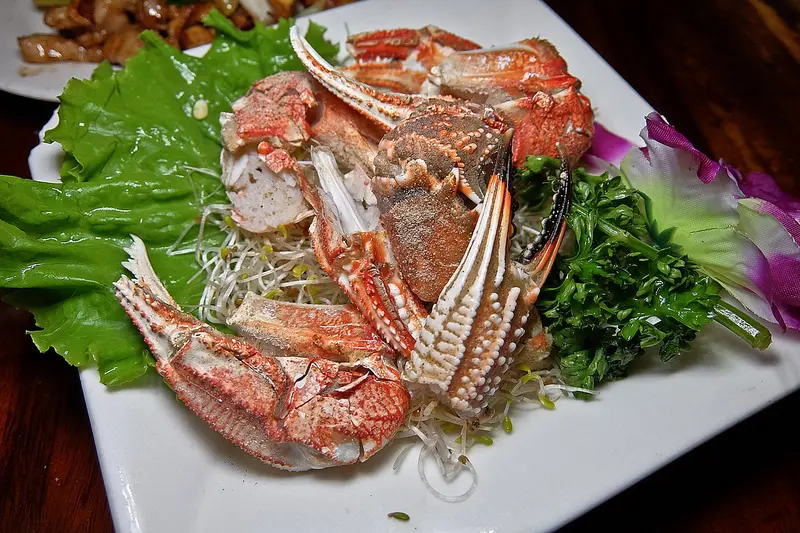 三重 集美街 生猛活海鮮 100元