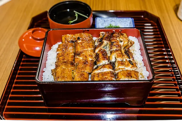 【台北捷運美食】【國父紀念館站美食】小倉屋鰻魚飯.日本九州百年老店田舍庵海外首間分店