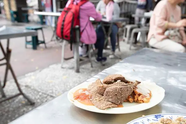 大稻埕葉家肉粥 - 吃完這一餐，還有好多隨心所欲的時間