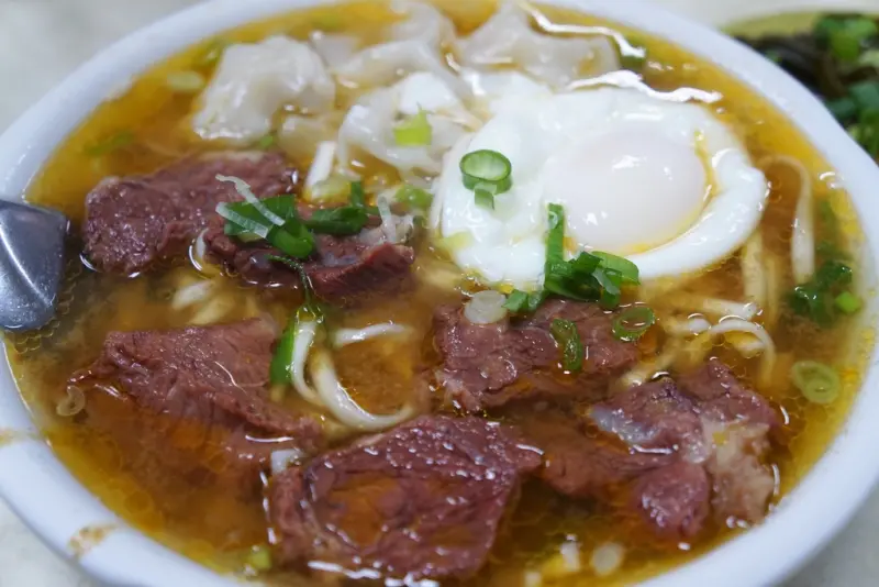 使用台灣牛肉的好吃牛肉麵 還有隱藏版菜色哦-潮州街林記牛肉麵@捷運中正記念堂站@師大