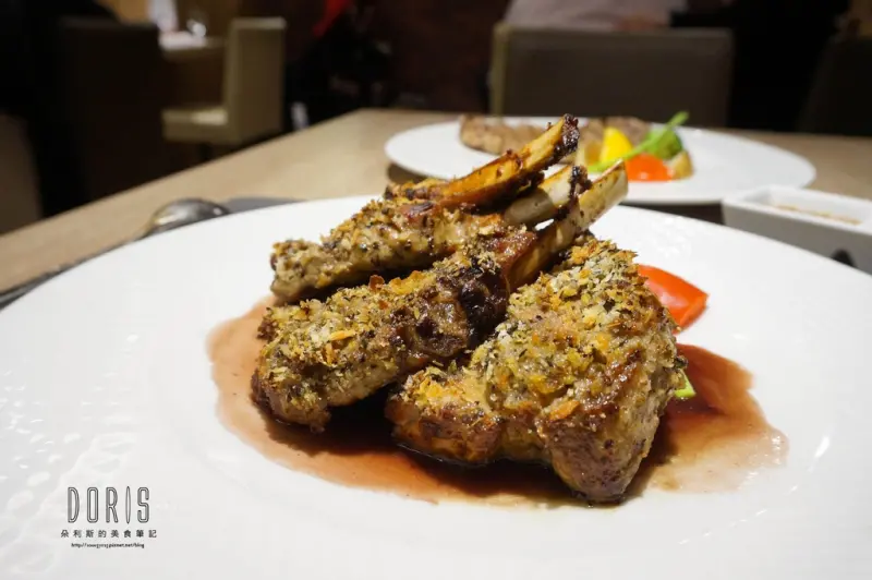 ♚食記♚台北松山 肋眼牛排 菲力牛排 嫩肩牛排 和風鹽麴肋眼牛排 紅酒炙烤羊排 明太子香烤鱸魚排 海鮮總匯 精選鹽麴豬排 歐式香草烤雞腿排 套餐 單點 西式餐廳 排餐 牛排館 情人節餐廳 慶生 生日聚