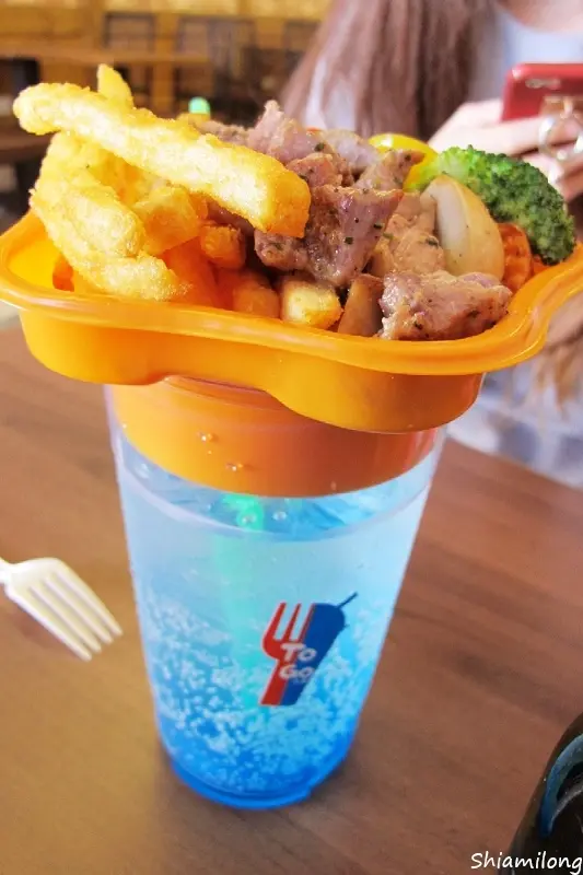 【台南】中西區 ★ TOGO 神農 - 買份超夯的外帶排餐餐點，悠閒漫步神農街