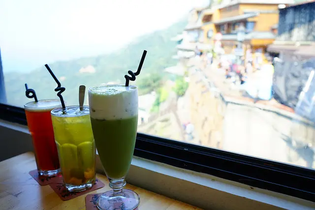 新北市美食~九份景觀餐廳推薦 Siidcha吾穀茶糧 日本觀光客的最愛 頂樓戶外座位有360度無敵海景(就在九份觀景台旁)