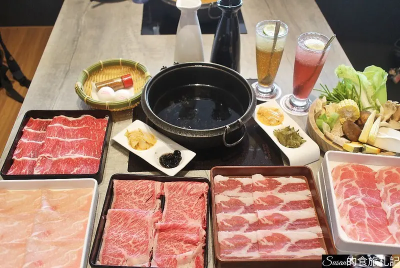 台中吃到飽|北澤壽喜燒新推出輕奢超值饗宴和牛吃到飽，澳洲和牛、美國安格斯黑牛任食，不只肉肉吃到飽，蔬果食材自取區無限量取用 大里美食 