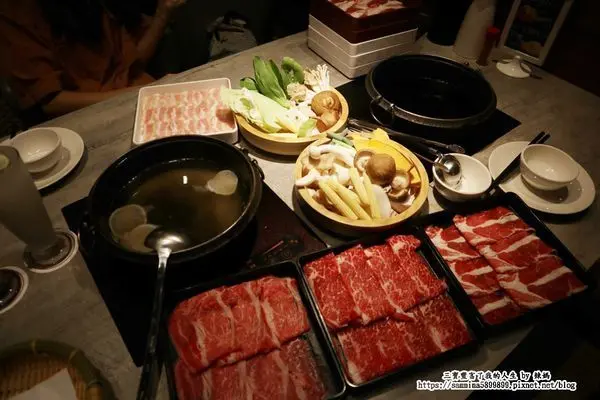 台中和牛吃到飽【北澤壽喜燒專賣店】台中大里店，奢華和牛套餐只要888元，還有多項高級肉品，充滿日本傳統風味的壽喜燒~