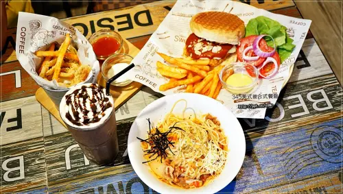 【345美式複合式餐廳】新莊捷運站～賽季盃搖旗吶喊的好場所，義大利麵／燉飯／帕里尼／開胃菜／美式漢堡／主廚私房菜／飲料／甜點，通通都有