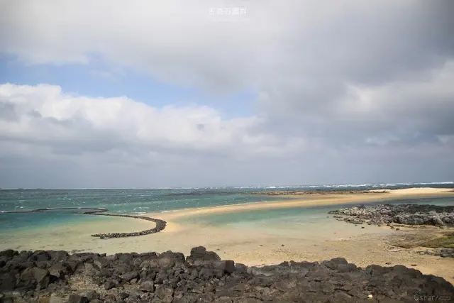 澎湖。吉貝。澎湖居民生活智慧的展現 / 吉貝石滬群