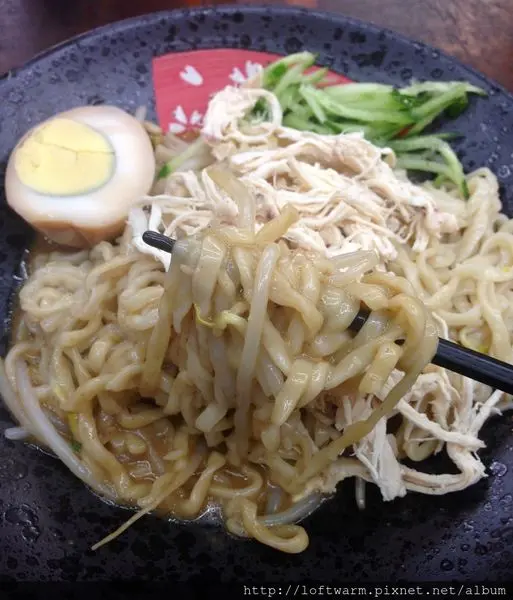 [新竹清大夜市] 麵朝 椒麻雞絲拌麵 鮮蝦雲吞湯