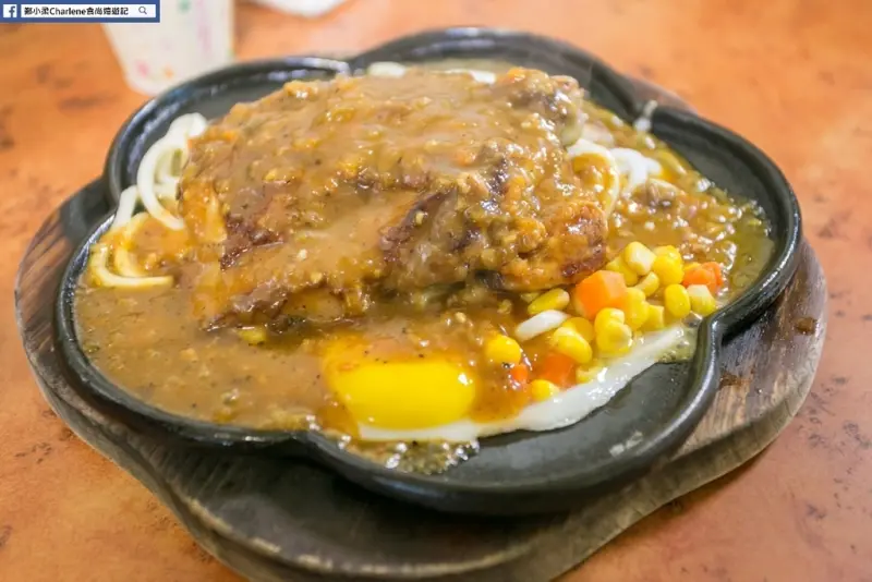 【宜蘭羅東】亞迪牛排－宜蘭老牌平價牛排店，牛排／雞排／豬排通通有，隱身在巷弄內的在地老店！高級的夜市牛排！