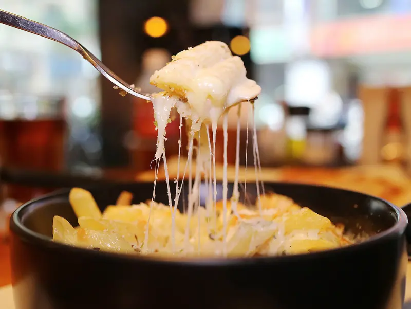 【高雄巨蛋】Pizza Rock 搖滾披薩高雄店。道地義式手工披薩 外送到你家