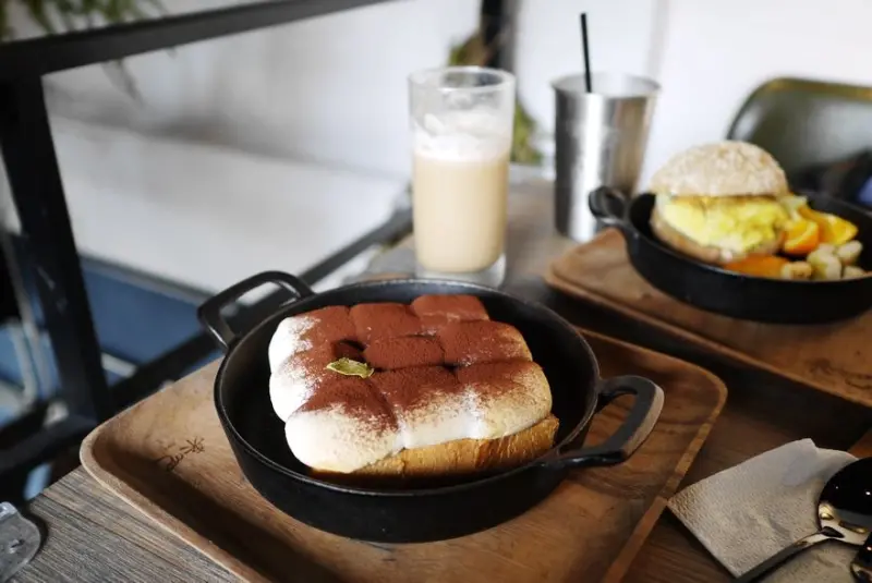 【台北】大安 來吧Cafe 公園旁的韓風咖啡廳‧二樓迷人窗景甜點店‧早午餐‧ig打卡新熱點♥♥♥