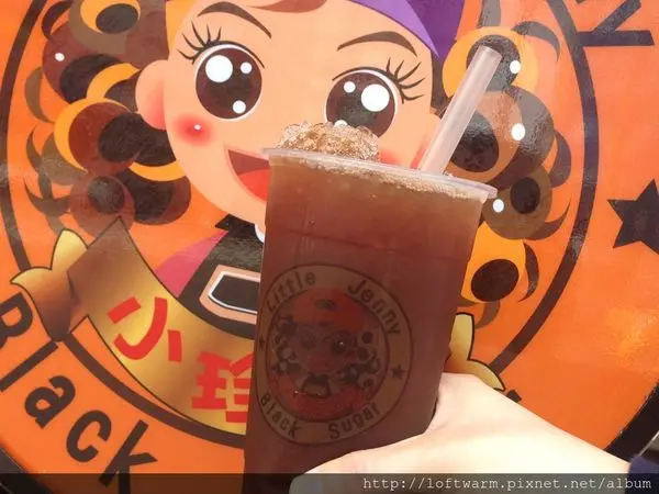 台中特色黑糖飲料 小珍妮黑糖爆冰紅茶 台中北屯飲料界的紅茶冰女孩!! Taichung black sugar tea!