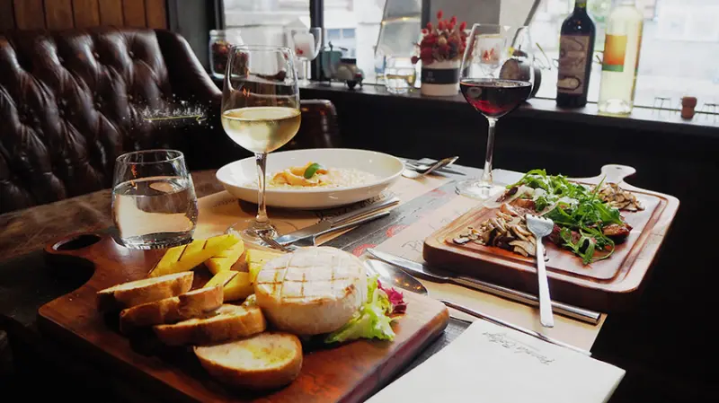 Piccola Botega  道地北義料理美食  華山文創園區北義料理  浪漫小酒館  約會求婚必勝餐廳