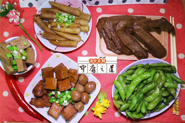 宅配滷味。團購美食。中庸之道-滷食本鋪 / 樸實中蘊藏美味 /滷食/中庸滷食/還有獨享包