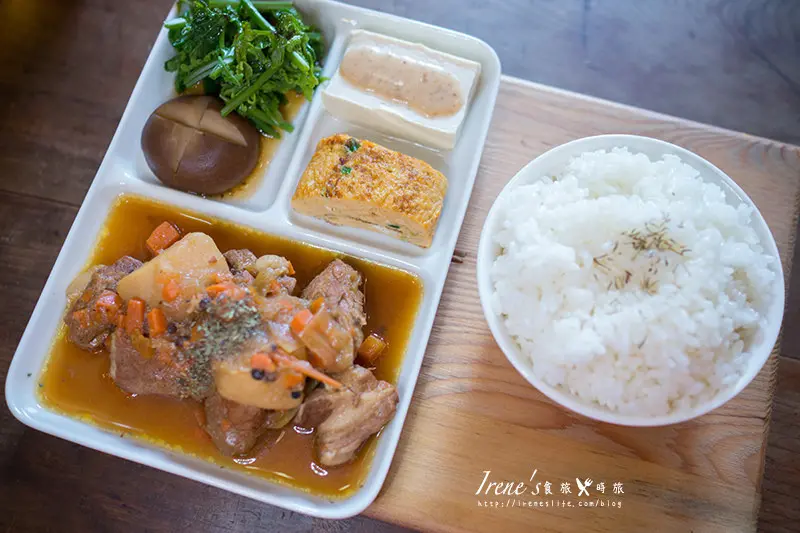 【台中】文青老宅簡餐店，老屋裡的米飯香/手做的溫度．做作米食寓