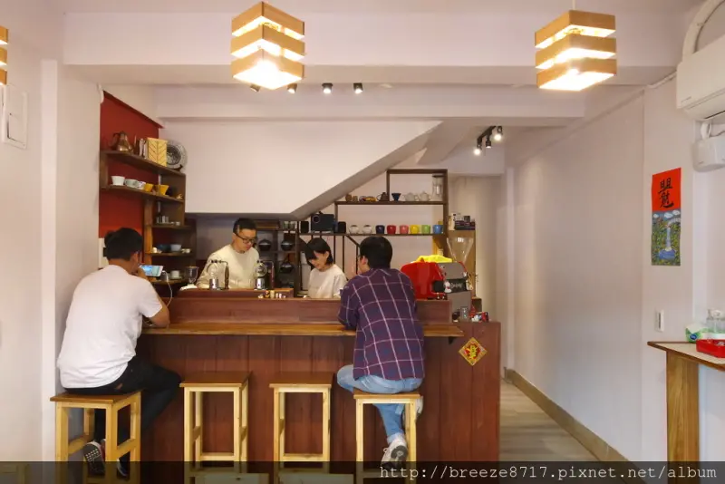 私藏小巷自家焙煎咖啡工作室│低調藏身隱密巷弄高質感小店【台中豐原】