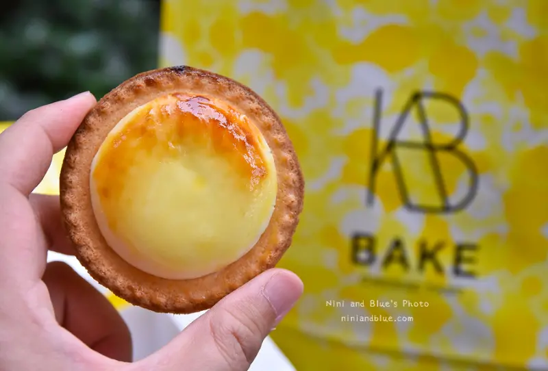 台中新光三越BAKE CHEESE TART 起司塔 每秒即賣出一個的秒殺夯品 Nini and Blue 玩樂食記