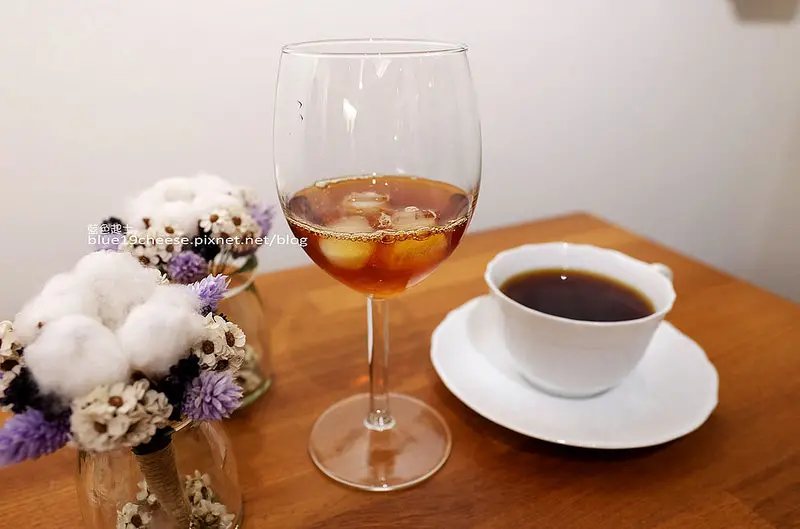 【台中西區】Supple coffee-正妹姐妹咖啡館.簡單舒服空間.甜點餅乾咖啡茶品