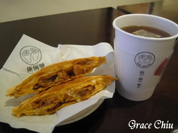 倆倆號(台北站前店)～熱壓吐司，酥脆外皮喀滋喀滋