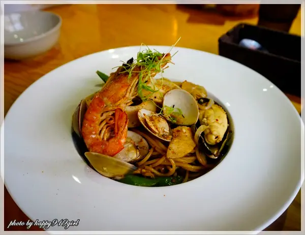 [台中東海]藏身小巷弄中的人氣義式料理★蘑菇Pasta