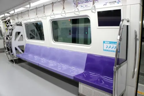 「中壢場」搭桃園機捷挑戰未知旅程-用盲旅玩轉桃園              