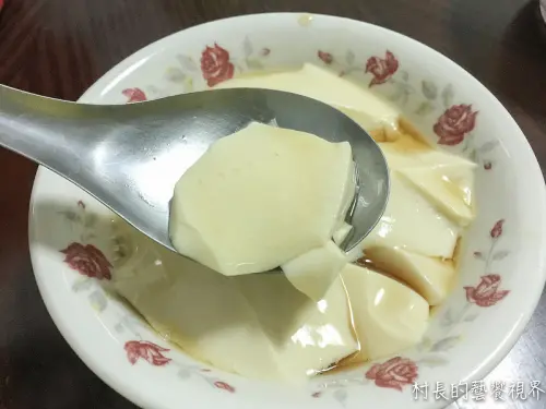 【食記】｛屏東。屏東市｝CP值超高的菜寮豆花，第一次相遇就讓人愛上它的好滋味