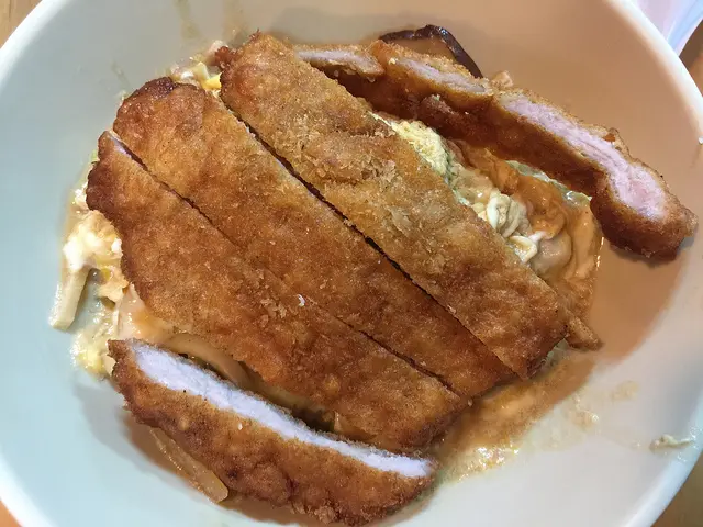 ☞【高雄 前鎮】大阪壽司～瑞隆路、五甲平價日本料理！！