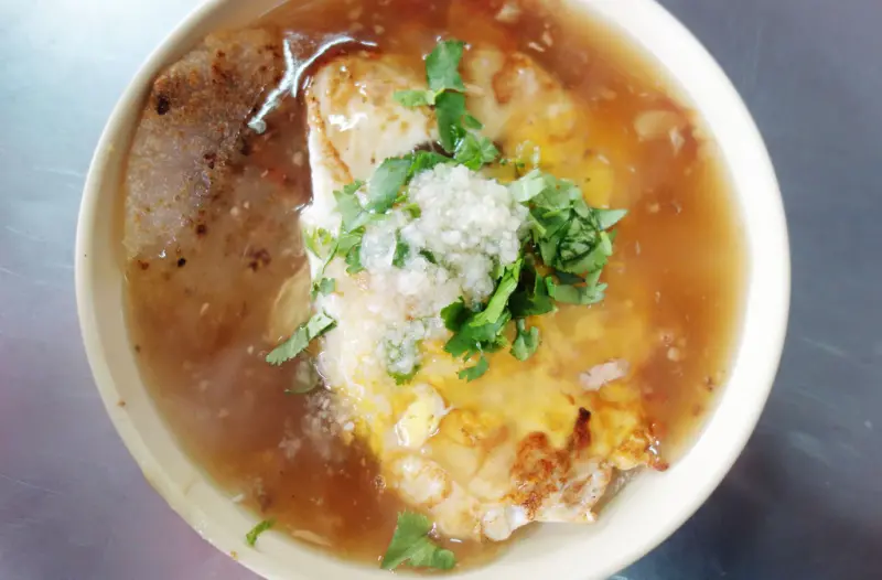 台南關廟美食 嘉祥粿仔 肉粿~慕名傳說中最夯的關廟小吃!!又一間晚來吃不到!!關廟在地人推介!!