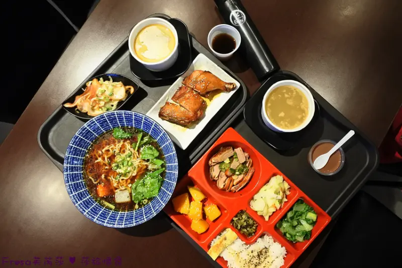 台南簡餐【禾記嫩骨飯】套餐式裝盤高質感.多樣飯麵舒適環境│團體聚餐│中西區美食 - Fresa芙芮莎♥莎旅憶食