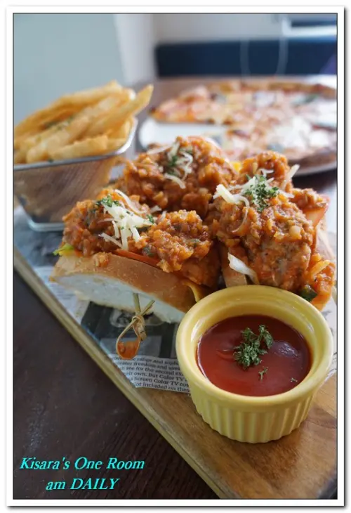 忠孝復興早午餐．一個像家，又像是風景明信片一角的小餐館──am DAILY        
      