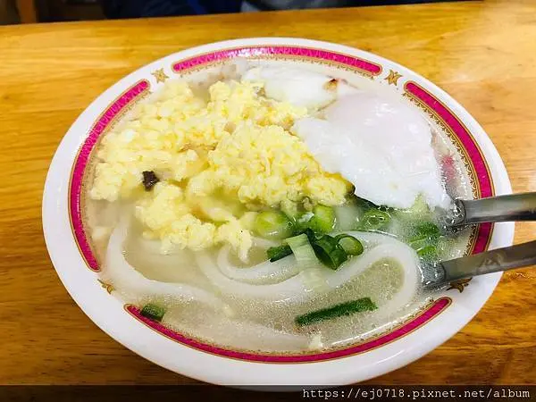 |美食|桃園中壢 大鬍子米干 中壢隱藏版美食 沒有店名招牌卻有著超高人氣