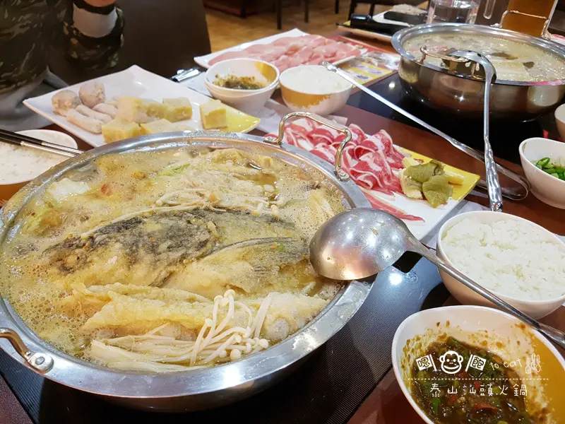 「飽食⁂高雄前鎮」泰山汕頭火鍋 #高雄老字號 #40年火鍋店 #招牌沙茶湯底 #食尚玩家推薦 #大魯閣草衙道