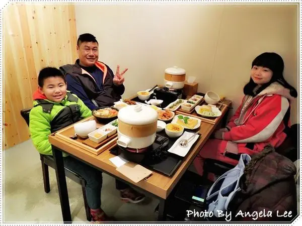 【桃園美食】嚐鮮趣。素食也有南洋風in《熱浪島南洋蔬食茶堂》(中壢店)