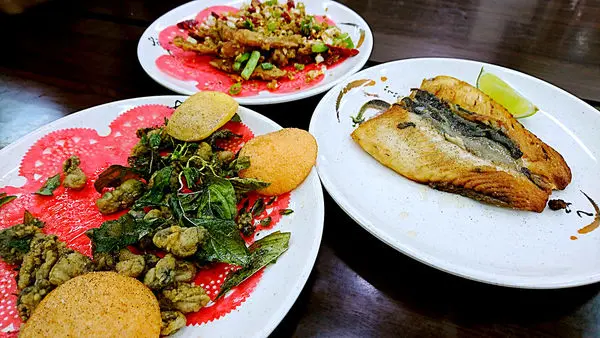 【台中食記】大蚵呆-超酥脆的炸肥腸