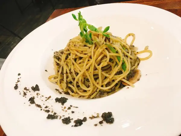 新竹-三民路(巨城附近餐廳)-Vibes Kitchen & Bar義式料理