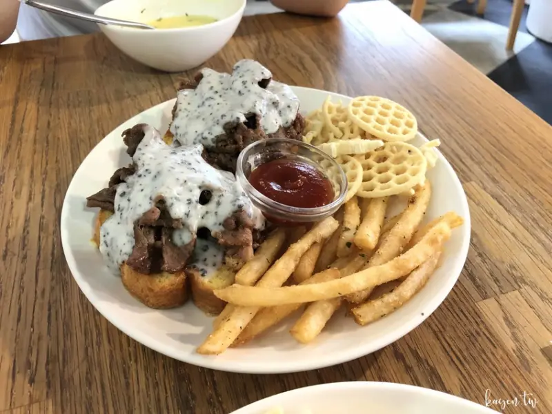 【新北板橋】FRENCH TOAST FACTORY 府中旗艦店｜超熱門早午餐（含菜單）