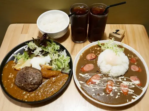 Folk hall 鄉親俱樂部-隱身華美街的木造建築  環境融入創意元素  餐點表現傑出  兼具外在與內涵的料理              