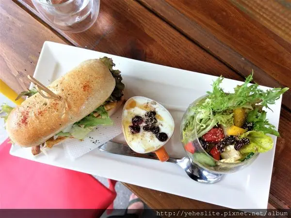 油好小舖 - 一箭雙鵰，從美味的早午餐當中帶領客人體會自製食用油中的風味