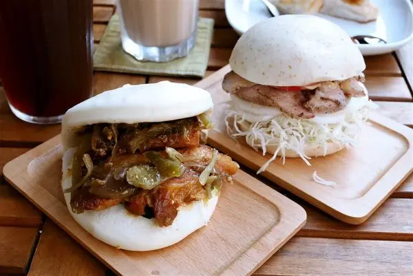 蘆洲美食小吃-一寶.經典焢肉刈包、炙燒豬肉饅頭、手做蘿蔔糕.蘆洲早餐.文青小吃店