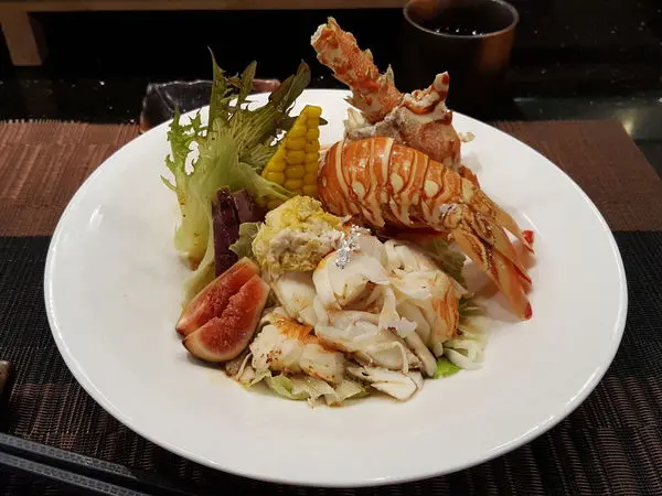 高雄【廣澤 鮓 日本料理】不可忍的龍蝦與鰻魚飯，跟著壽司羊一起吃吃美味的無菜單料理吧～～～