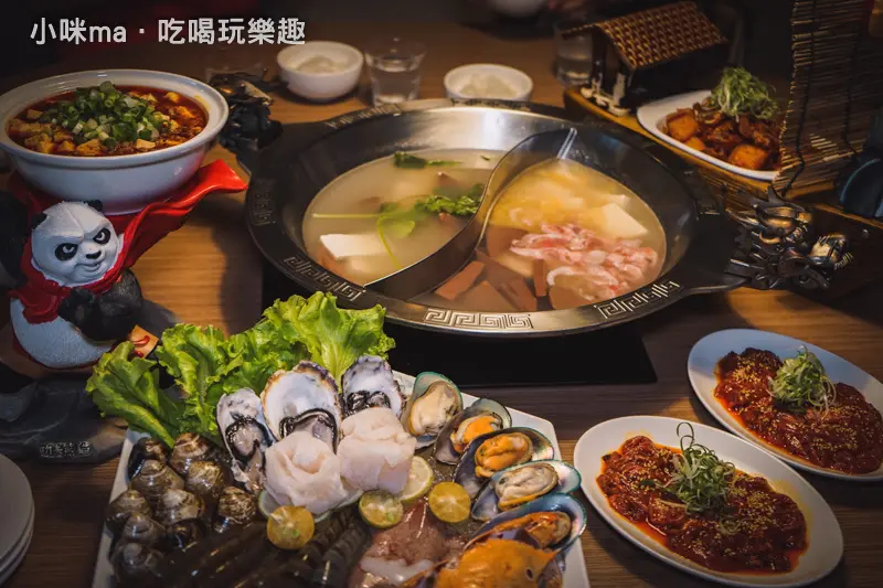 川老爺麻辣鍋｜滿滿優惠+買一送一 內湖超大器麻辣火鍋店非川老爺莫屬。螃蟹豪華海鮮拼盤不用破千 豪華度大升級。內湖麻辣鍋推薦