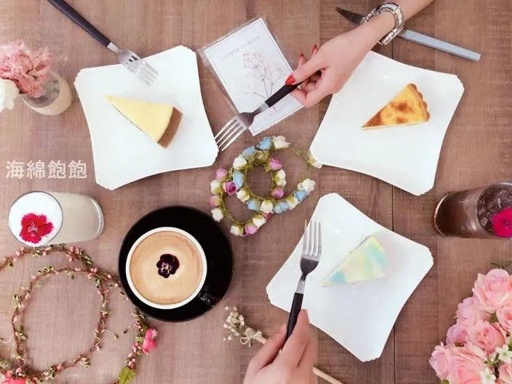 『花惹花咖啡 HUA CAFE』IG熱門打卡/吉林路乾燥花咖啡廳/少女心爆發花牆/彩虹乳酪蛋糕/姐妹情侶約會(捷運松江南京站)