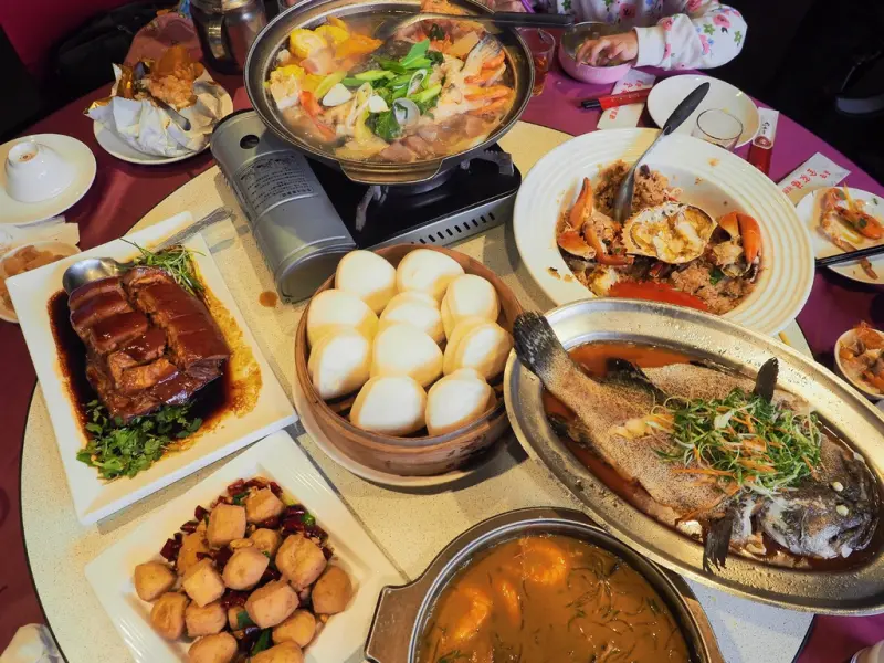 基隆全家福海鮮餐廳｜大溪老街旁的活魚餐廳/桃園海鮮餐廳/大溪聚餐熱炒桌菜料理/大溪婚宴會館(附菜單)