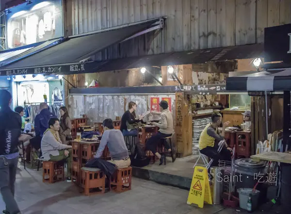 【吃】大眾立吞酒場 起立、礼、カンパイ ‧ 台北東區 ‧ 市民高架橋下 ‧ 日式串燒 ‧ 平價 ‧ 下班後一起乾杯吃肉吧！20170321